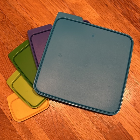 Tupperware Nesting Stackable Storage Containers - 5 Piece Set With Multi… - Picture 7 of 11